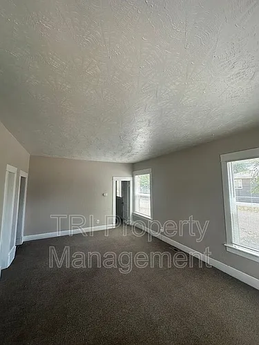 414 13th Ave Photo 1