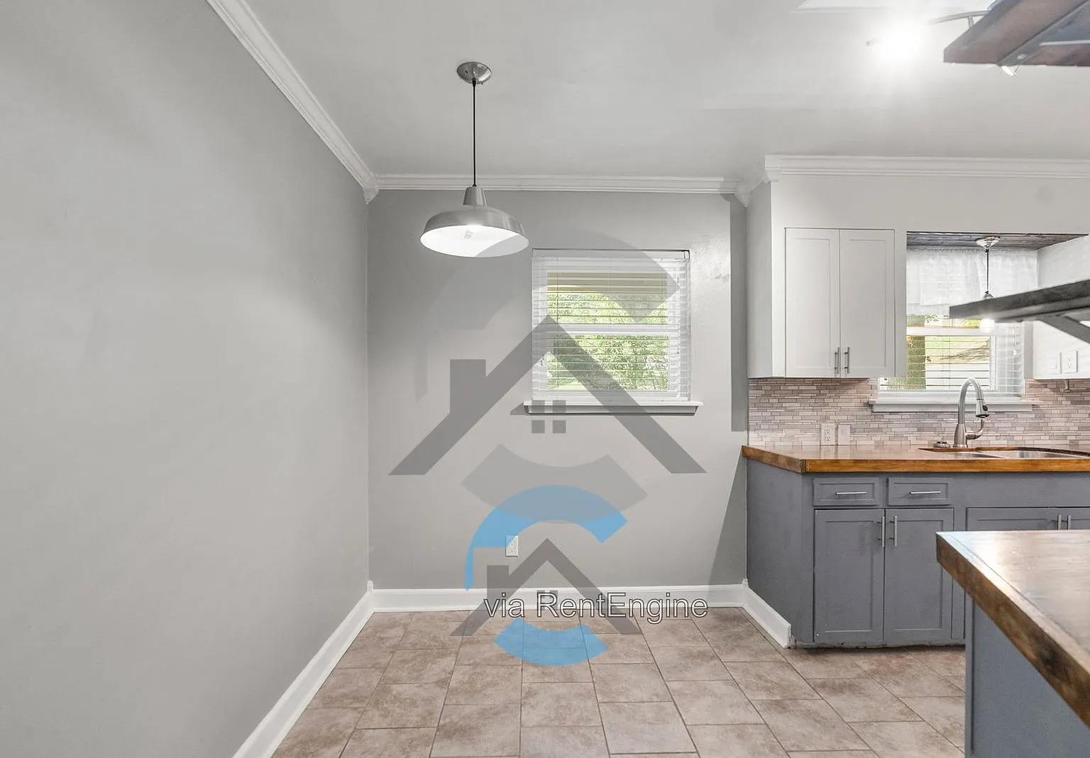 3 bed, 2.0 bath, 1253 sqft, $1,700 — Photo 4