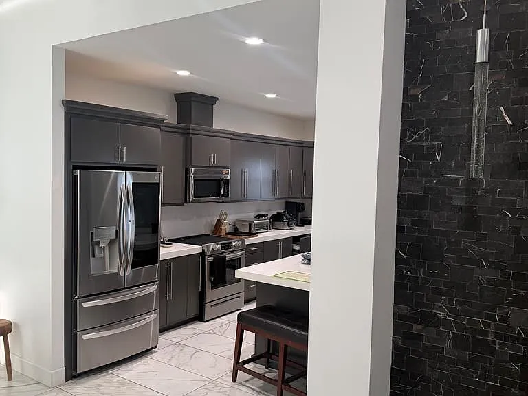 2226 Apple Wood St — Photo 3
