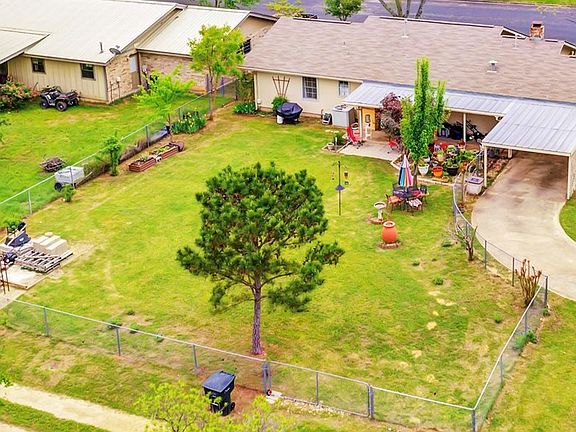 5th image of 112 Glenmoor Dr