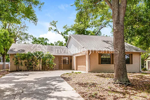 3240 Maiden Ln Photo 1
