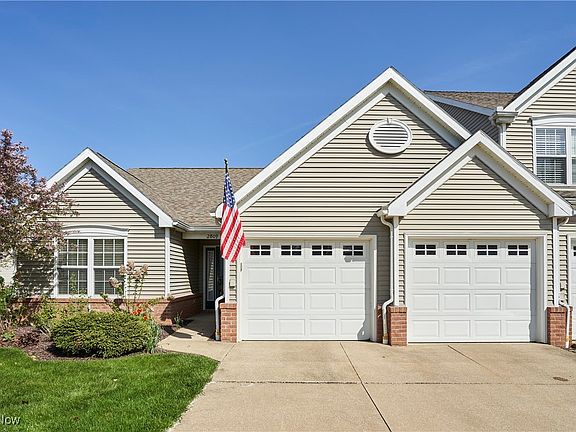 2nd image of 2809 Stratford Cir