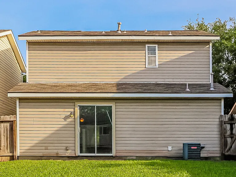 2130 Whittier Dr — Photo 17