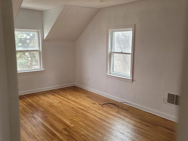 1160 W Hill Rd — Photo 19