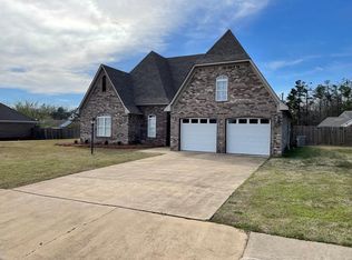 159 Yocona Ridge Rd, Oxford, MS 38655