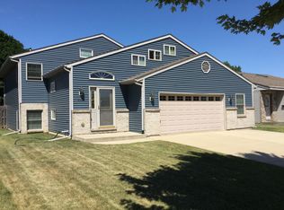 4908 32nd Ave, Kenosha, WI 53144
