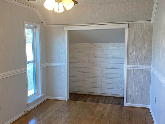 4th image of 1749 Stonegate Ct