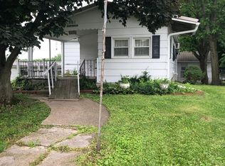 301 Sherman St, Beacon, IA 52534