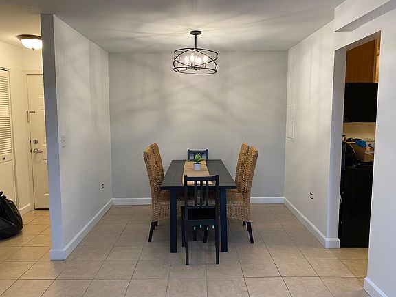 5th image of 2021 S Wolf Rd #2-118