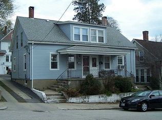 28 Glen Rd, Woonsocket, RI 02895