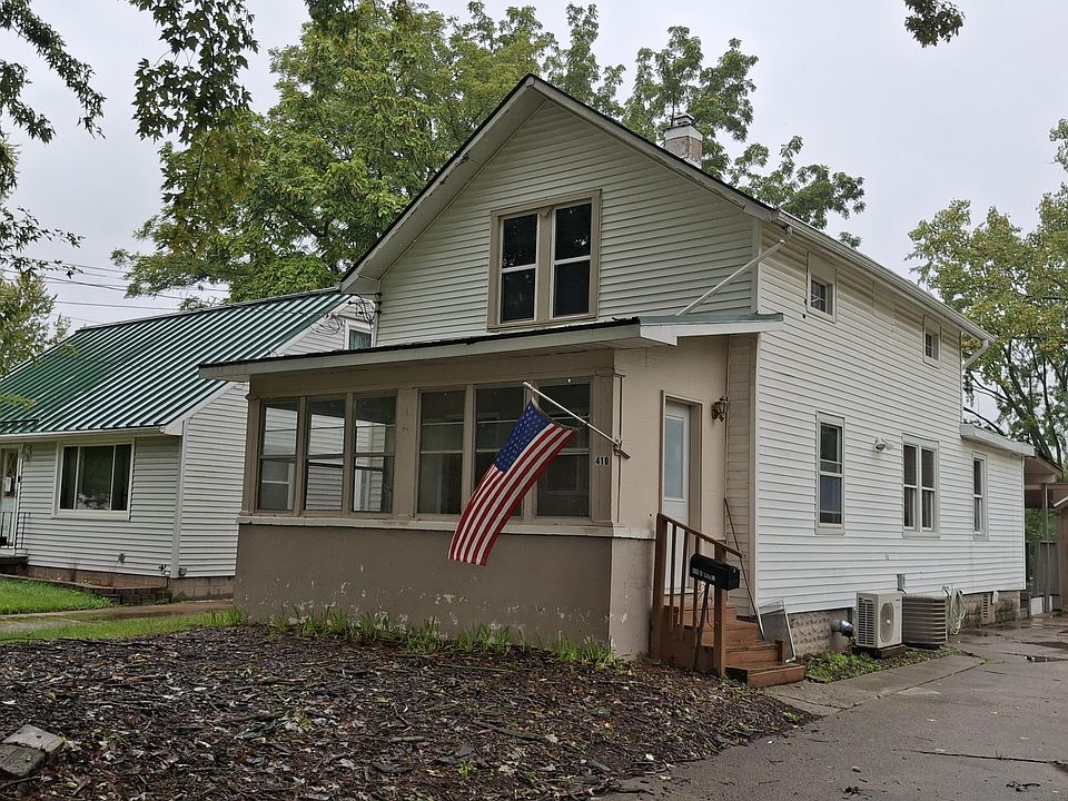 1st image of 410 W Berry Ave