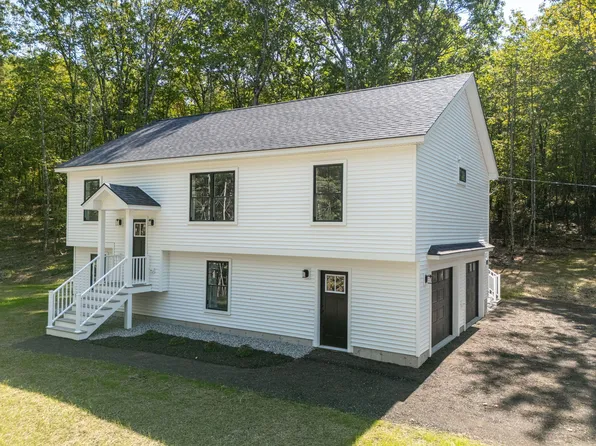 8 Smith Lane, Lyman, ME 04002