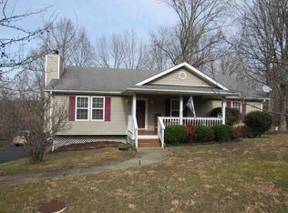 4254 Mitchell Weaver Rd, Scottsville, KY 42164