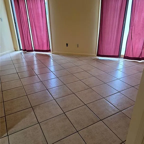 89 Tiburon Ct — Photo 3