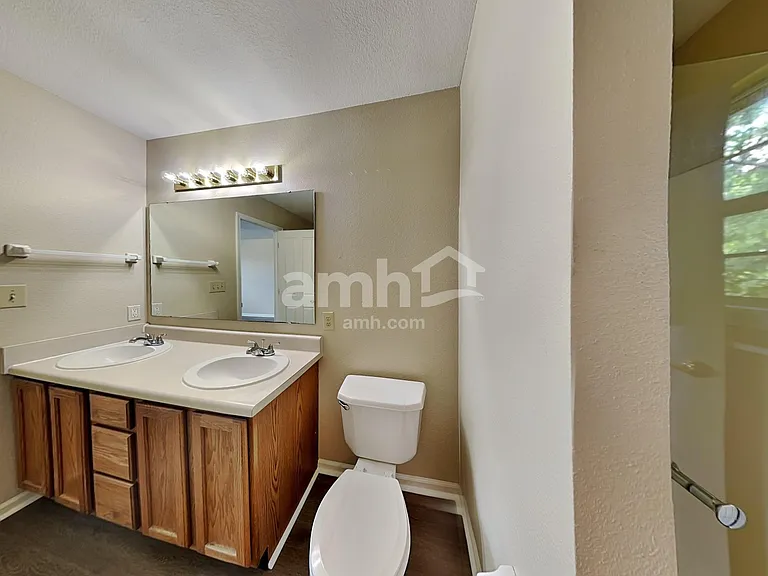 12693 Glengary Dr — Photo 15