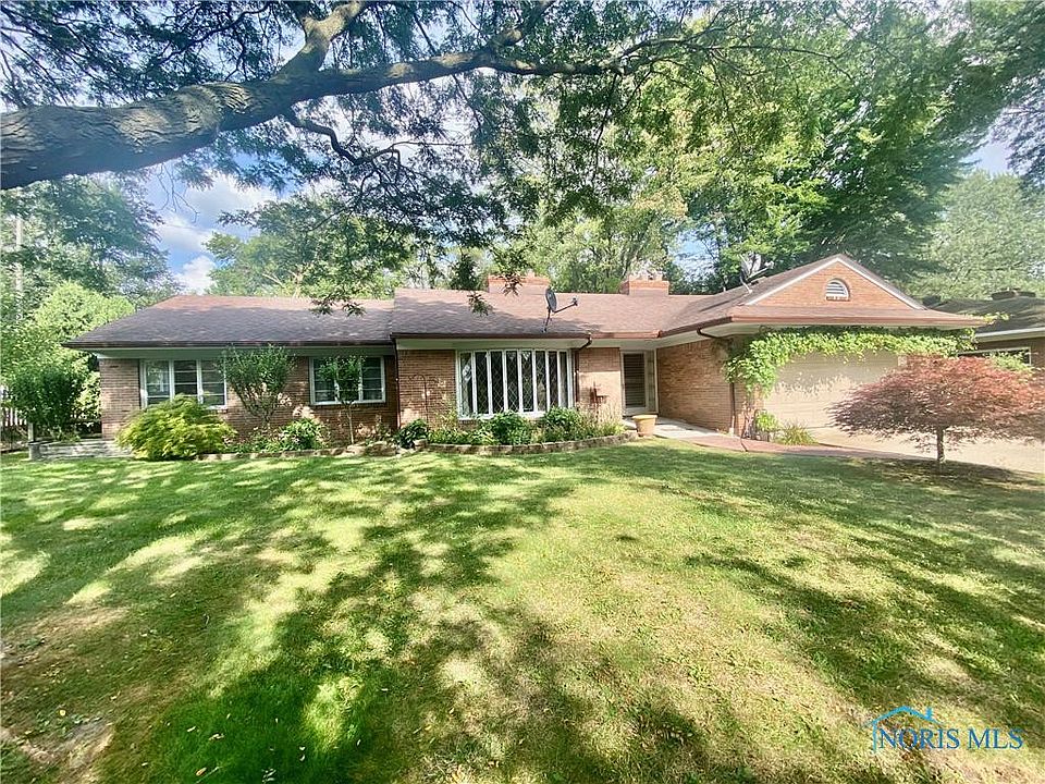 1st image of 3942 Greenview Dr