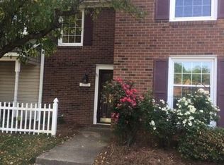 2712 Saint Johns Pl, Winston Salem, NC 27106