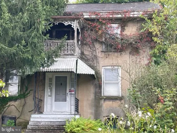 215 E Biddle St, Gordon, PA 17936