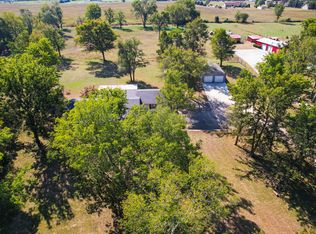 63401 E 290th Rd, Grove, OK 74344