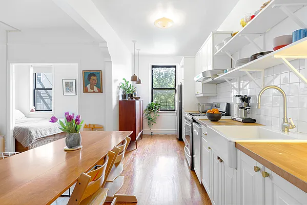 Sold by Douglas Elliman | media 5