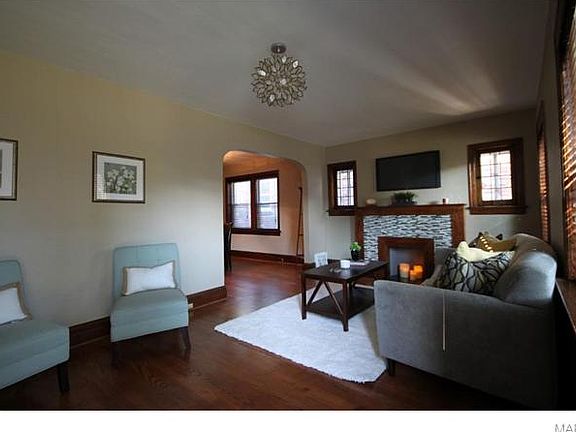 4th image of 3955 Oleatha Ave