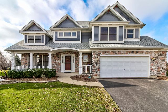 1st image of 210 Weston Ct