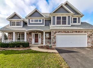 210 Weston Ct, Bartlett, IL 60103