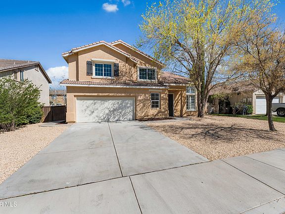 2nd image of 38718 Sienna Ct
