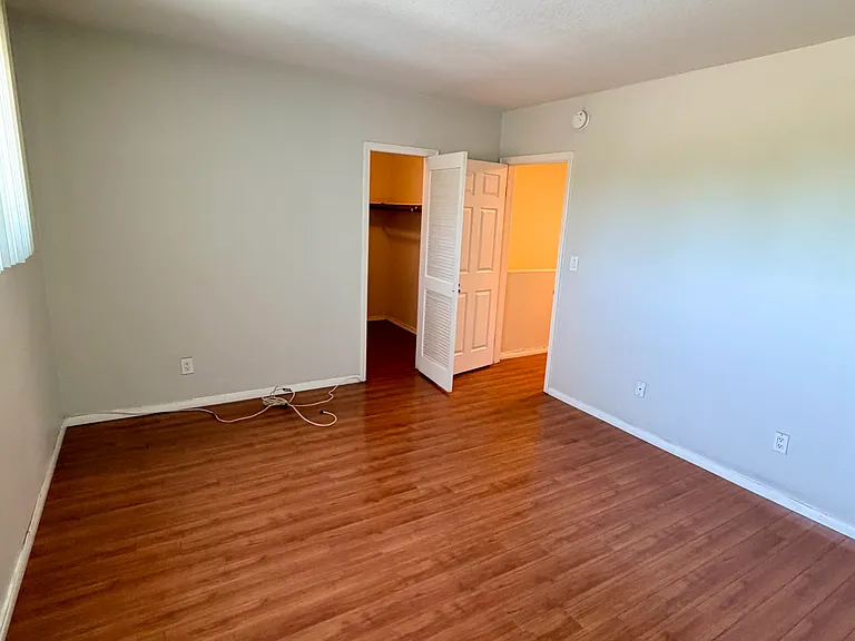 17041 Roscoe Blvd #3 — Photo 24