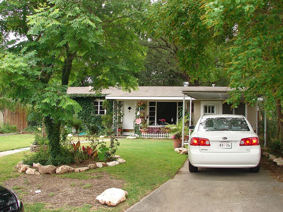 1st image of 710 Burwood Ln