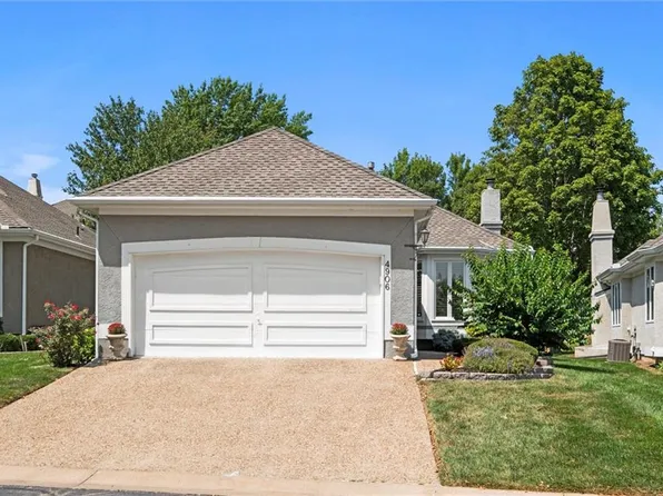 4906 W 120th Pl, Overland Park, KS 66209