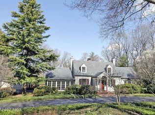 6607 Elgin Ln, Bethesda, MD 20817