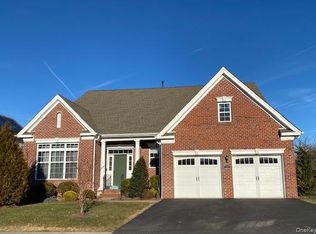 13 Tompkins Ln, Hopewell Junction, NY 12533