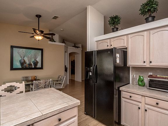 5th image of 3648 Yazoo Ln