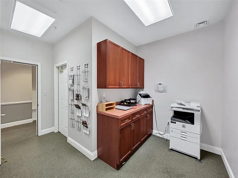 Arbor Crest 62+ Senior Apartments — Photo 16