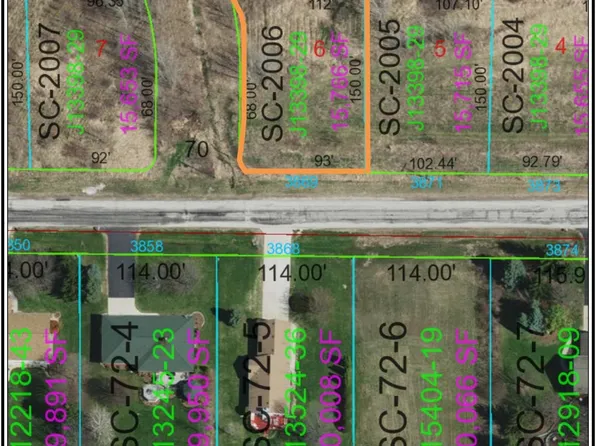 3869 Van Lanen Rd, Green Bay, WI 54311