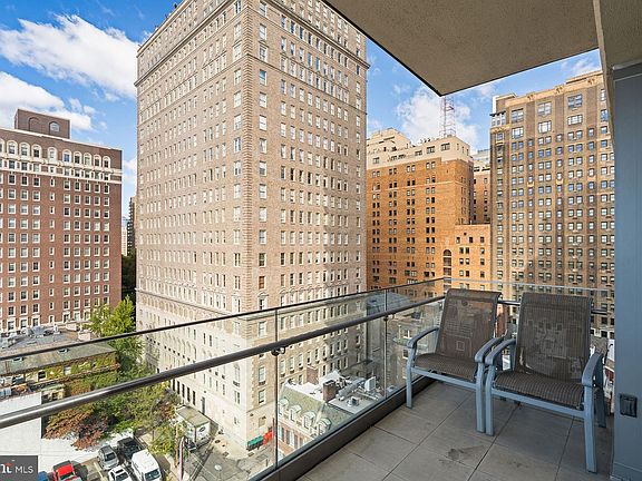 5th image of 1706 Rittenhouse Sq Unit 801