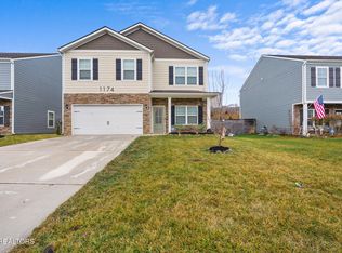 1174 Hampton Place Cir, Loudon, TN 37774