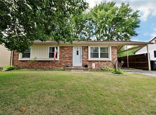 2919 Lyme St, Saint Charles, MO 63301