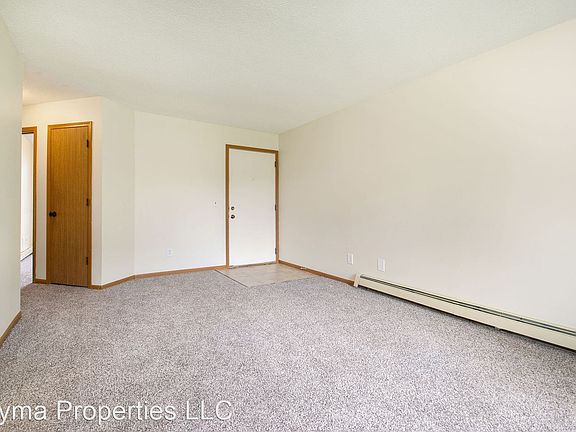 3rd image of 2910 Earle Ave SW APT 4