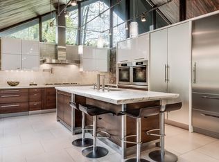 450 Woodlands Rd, Harrison, NY 10528