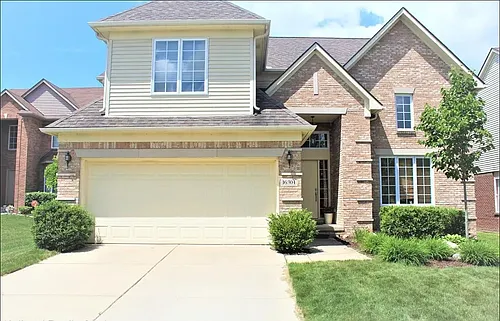 16304 Mulberry Way Photo 1