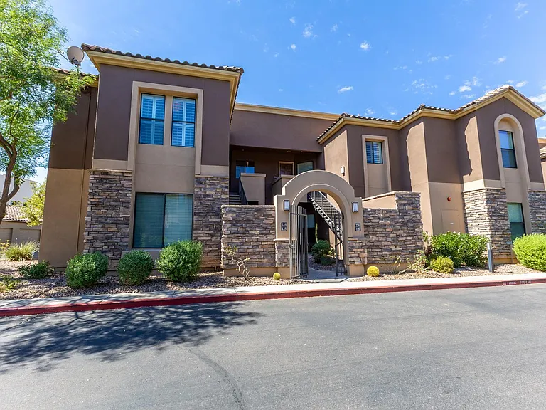 7027 N Scottsdale Rd #225 — Photo 16