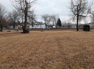 Nka Ken Dr, Au Gres, MI 48703