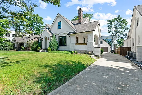 2016 Sweetbriar Ave Photo 1