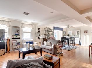 615 Main St #11, Barnstable, MA 02630