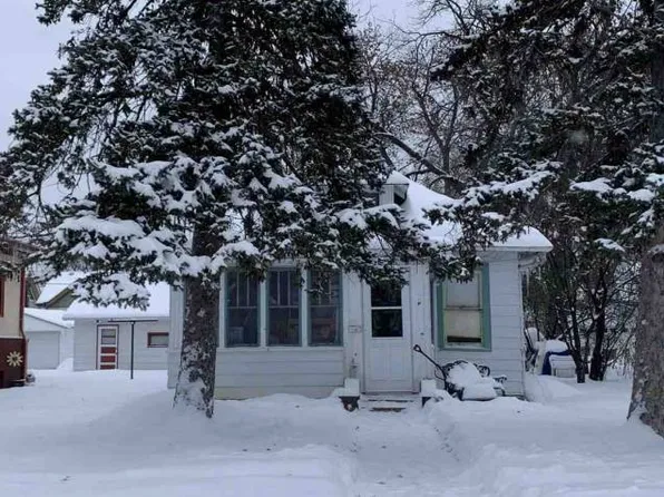 3023 31st Ave S, Minneapolis, MN 55406