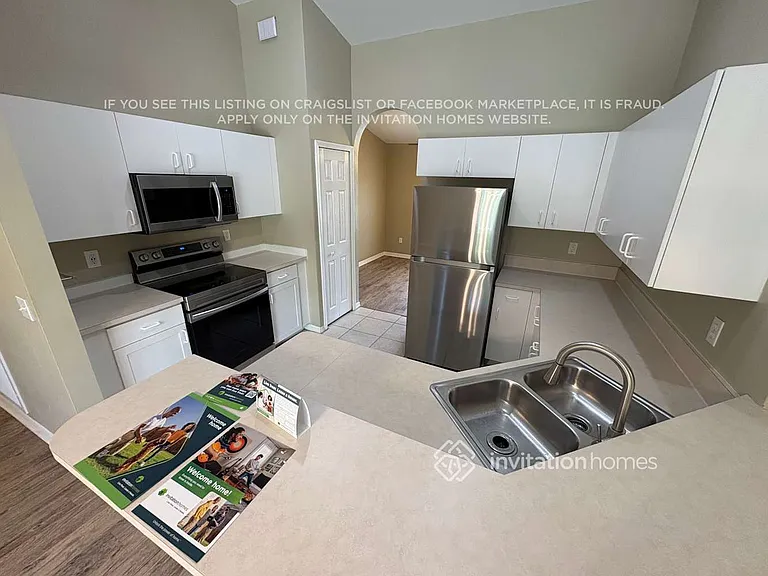 908 Biscayne Dr — Photo 5