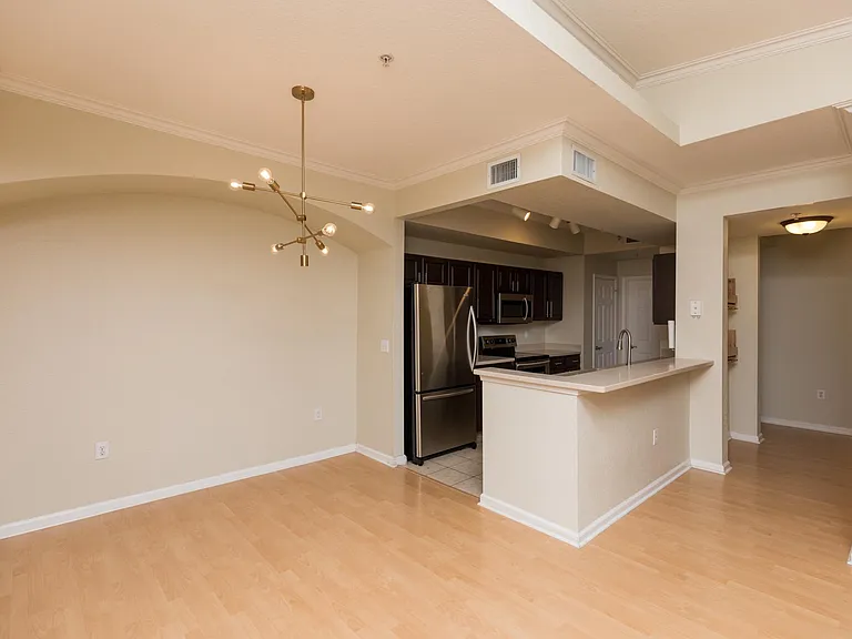 10075 Gate Pkwy N #405 — Photo 5
