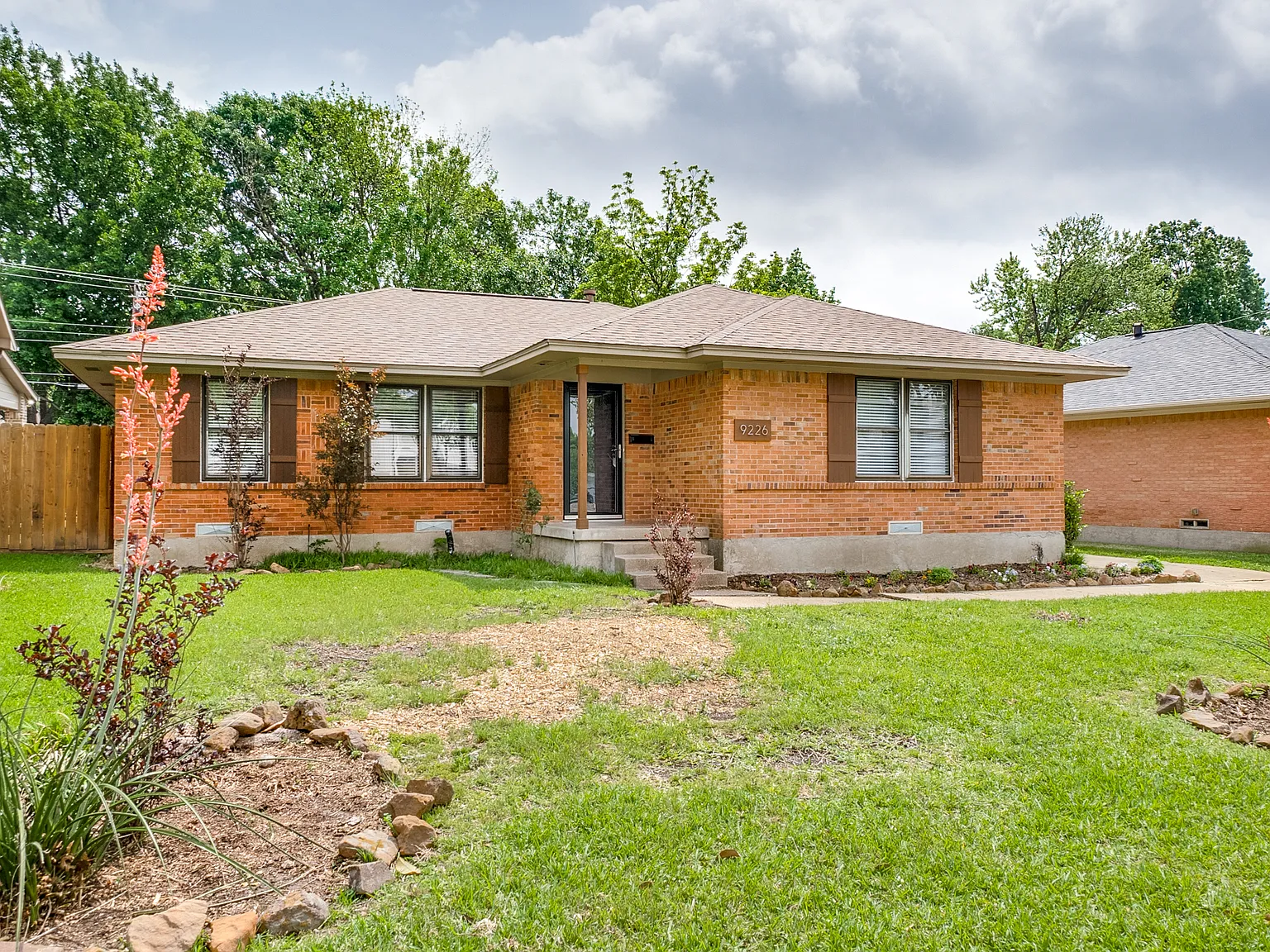 3 bed, 1729 sqft, $3,550 — Photo 1